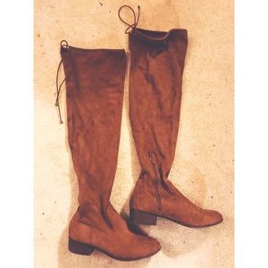 LIKE NEW *Over the knee boots ✨